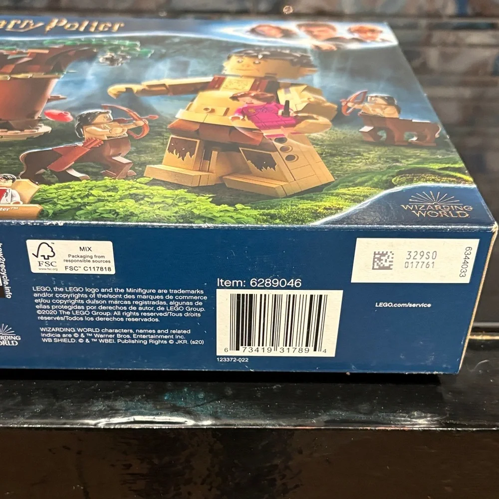 Lego Harry Potter Forbidden Forest Playset with Green Tree and Brown Giant - Picture 2 of 4